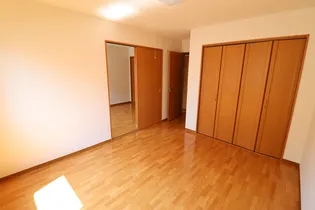 パルク駅西【2階】の居間