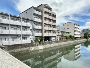 高知県高知市大川筋2【マンション】の外観