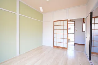 ラ・ヴィータ桐生【2階】の居間