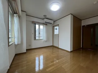 岩崎館【5階】の内装