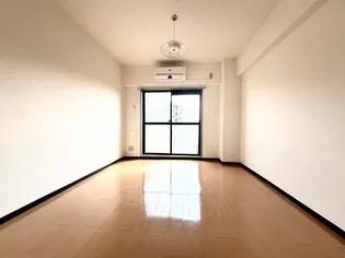 グレース戸田【3階】の居間