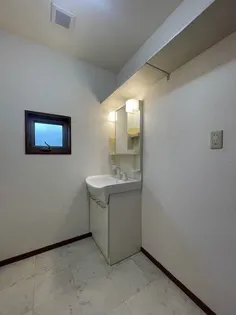 ディアス 泉【1階】の内装