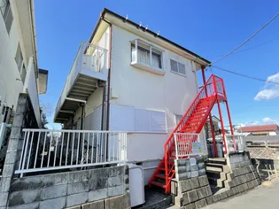 ハイツ港【1階】の外観