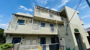 子安プラザ【2階】の外観