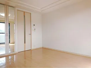 フルール照手【3階】の居間