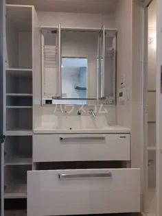 ウイングシャトー宜野湾真志喜【6階】の内装