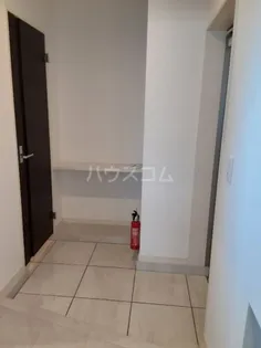 ウイングシャトー宜野湾真志喜【6階】の玄関