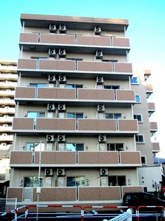 ネオ ステーションの画像