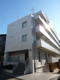 ドミール登戸【2階】の外観