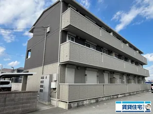 ラベニールの画像