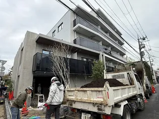 東京都世田谷区松原2【マンション】の外観