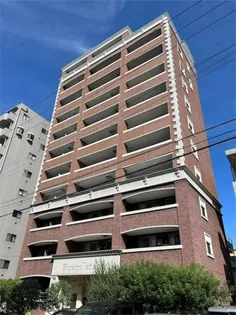 東京都荒川区東日暮里2【マンション】の外観