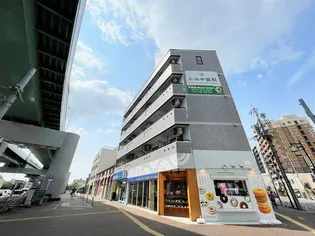 ラフィーネ日比野【3階】の外観