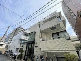 アーバンヤマヤ【2階】の外観