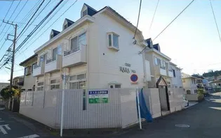 神奈川県伊勢原市桜台4【アパート】の外観