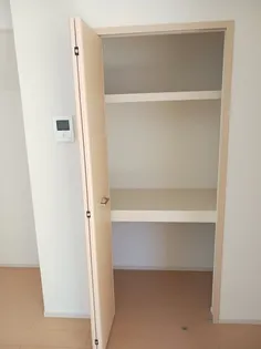 グリーンヒルサイドハウスイン【1階】の内装