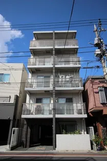 ファミーユ エフの画像