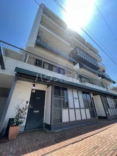 ハイネス四ツ谷【4階】の外観