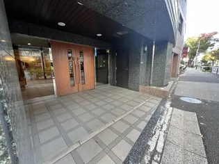 パレ・ソレイユ上北沢【1階】の外観