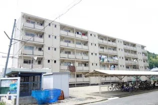 滋賀県彦根市鳥居本町【マンション】の外観