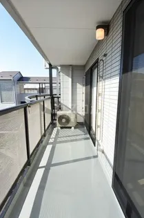 ウェイビィ森田I【2階】の内装