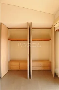 ウェイビィ森田I【2階】の内装