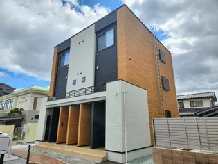 アゼイリア ヒルの画像