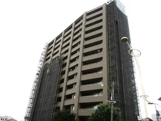 サーパス南万代【4階】の外観