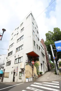 プラムビルの画像