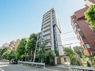 東京都港区西麻布2【マンション】の外観