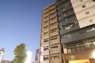 サンシアルザ上前津【2階】の外観