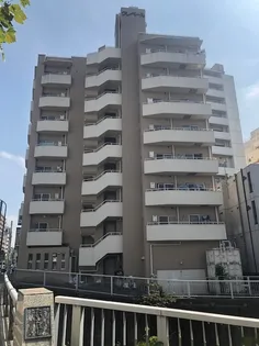 東京都豊島区高田3【マンション】の外観