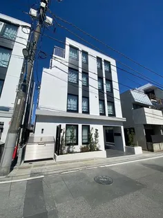 東京都新宿区市谷左内町【マンション】の外観