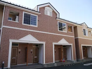 マーベラスヒル B棟【1階】の外観