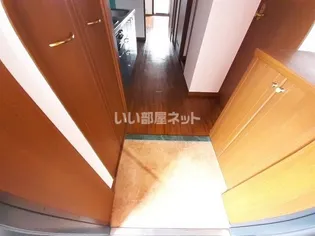 セピアコートIII【3階】の玄関