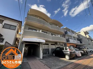 ハーミットマンション【1階】の外観