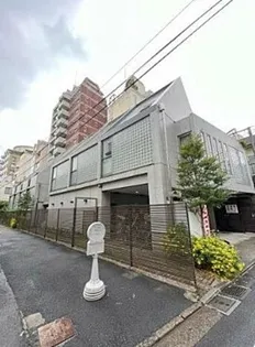 ル・シェルブルー【2階】の外観