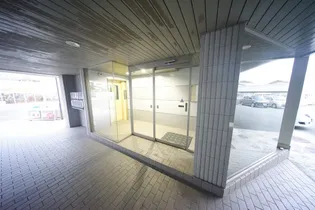 山口県下関市稗田西町【マンション】の外観