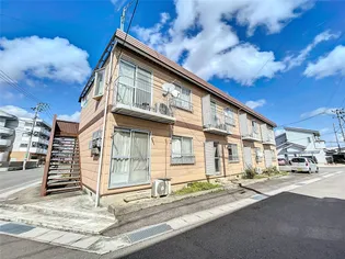 アップルハイツ【2階】の外観