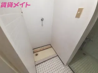 ヤマトハイツ【1階】の内装