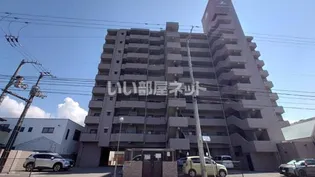 サーパス若水【9階】の外観