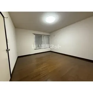 ジュネスK・Aの居間