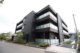 ドメイン24【3階】の外観