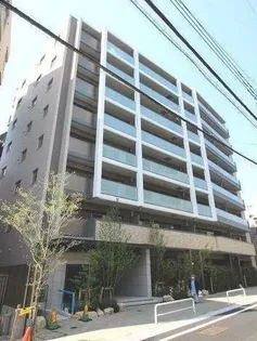 リビオ四谷【2階】の外観