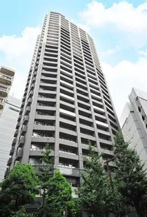 ファーストリアルタワー新宿【22階】の外観