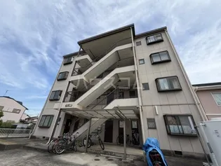 ベルシェ新開の画像