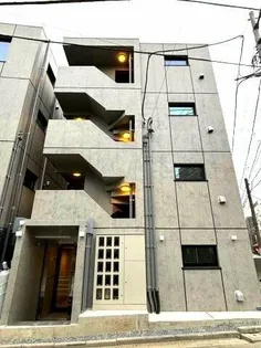 Y'S COURT AKABANEの画像
