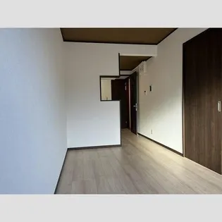 Yu Terrace(ユ-テラス)【2階】の居間