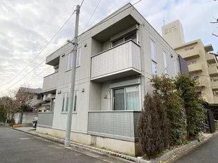 CRAPE MYRTLE 駒沢公園通りの画像