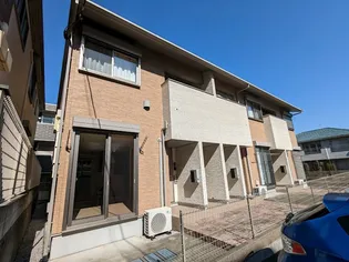 神奈川県横浜市緑区十日市場町【アパート】の外観